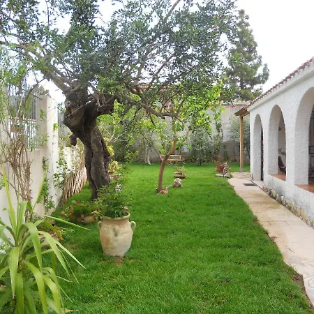 Via Santa Barbara Willa *